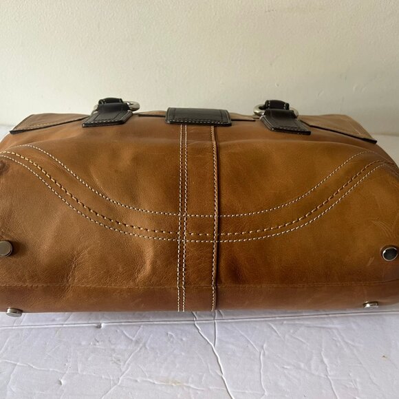 Y2K COACH SOHO HAMPTON SATCHEL BUCKLE LEATHER TWO TONE BAG - Picture 6 of 9